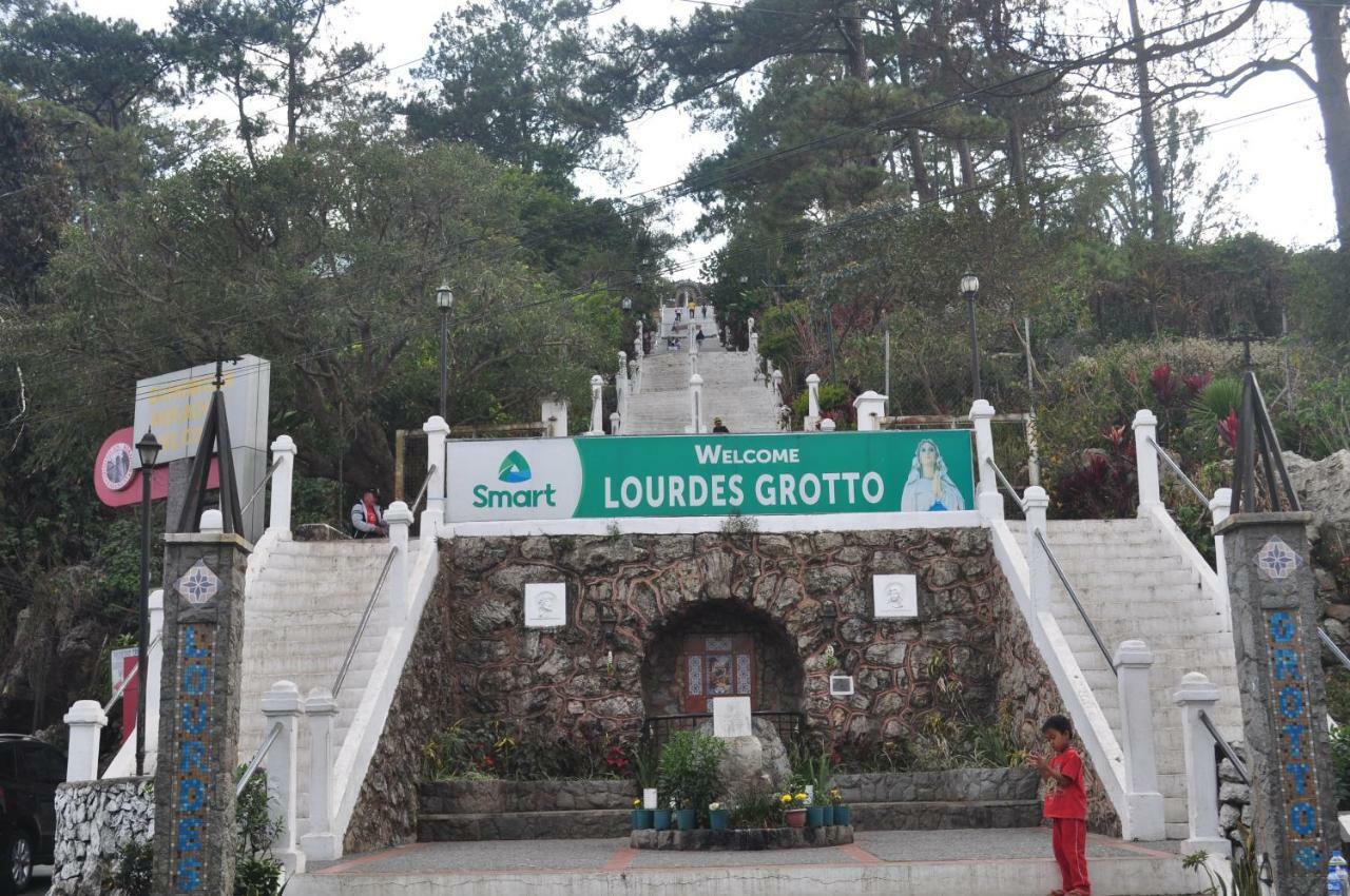 Golden Queen Suites Baguio City Exterior foto